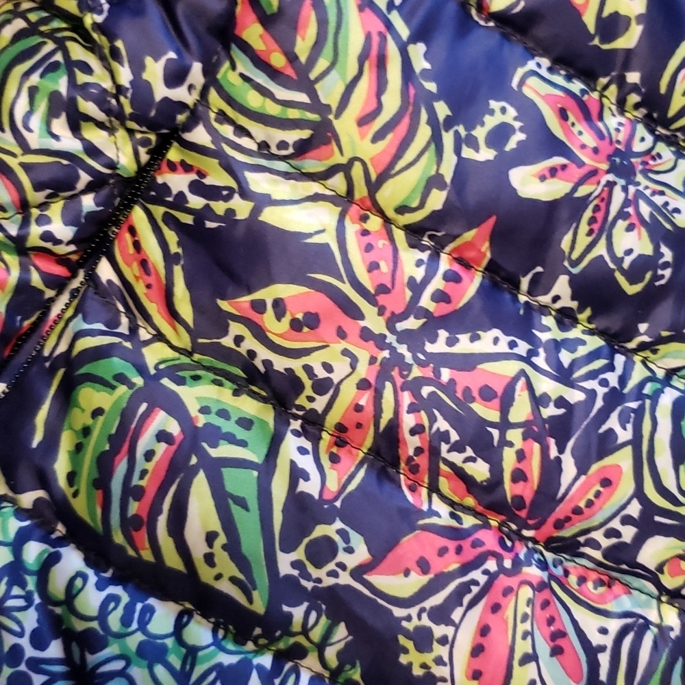 Lilly Pulitzer Lilah reversible quilted down jacket XS - Picture 2 of 4